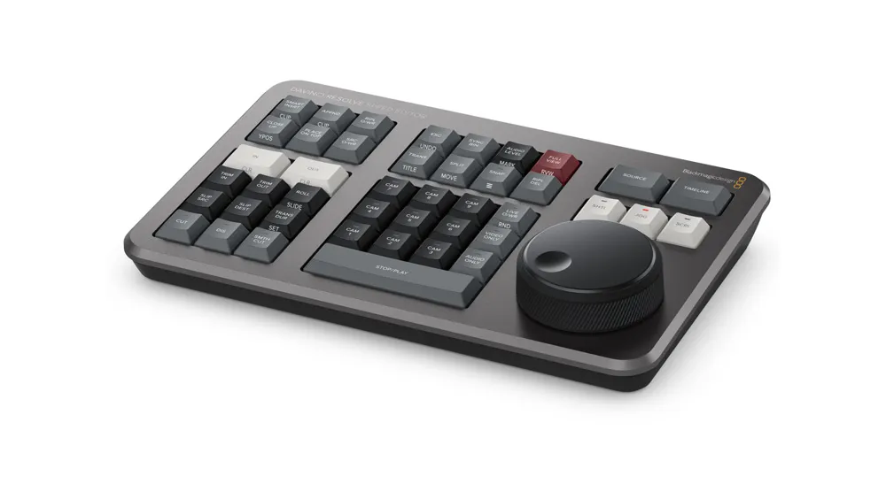 Blackmagic Design DaVinci Resolve Studio with Speed Editor
